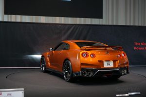 NISSAN GT-R 2017 アルティメイトシャイニーオレンジ　リアの写真