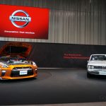 NISSAN GT-R 2017 アルティメイトシャイニーオレンジ　&　ハコスカ スカイライン2ドアハードトップ2000GT—R（1972年：KPGC10）